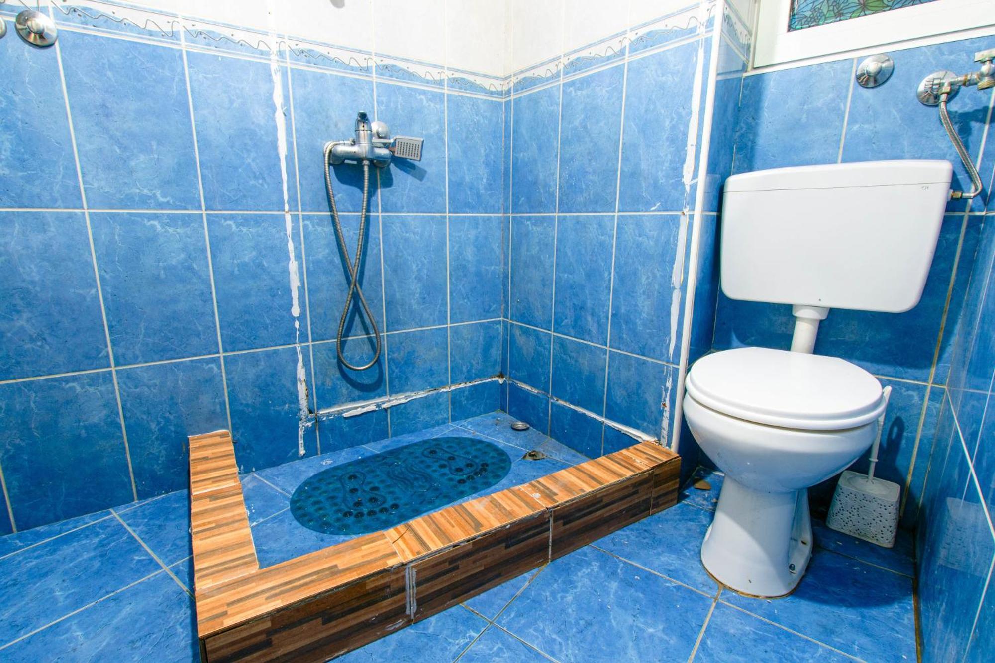 Hostel Konak Podgorica Buitenkant foto